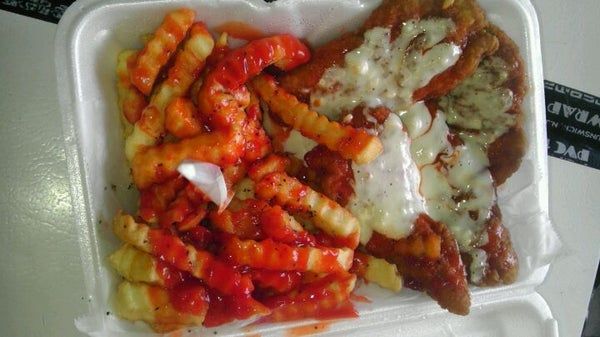 Chicken cutlet with fries at Sister Mini Market